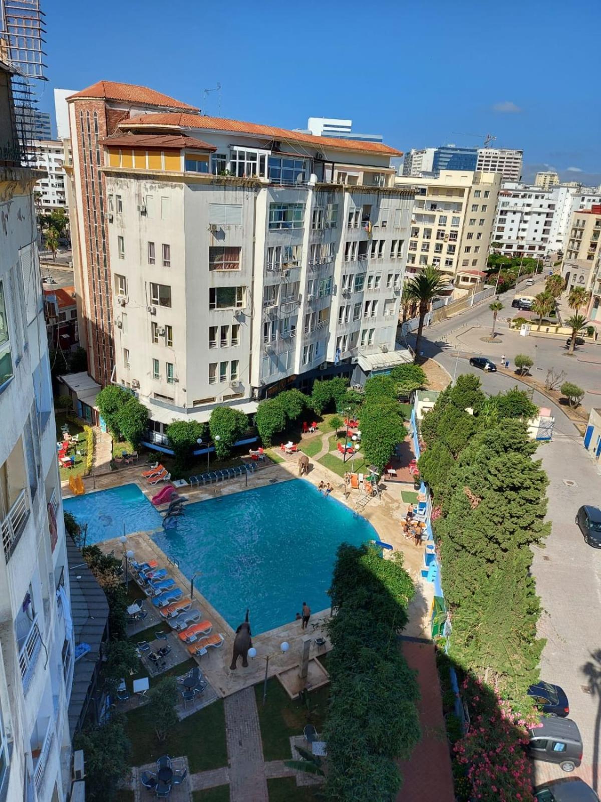 Appartement Bord De Mer Et Piscine En Option Tangier Bagian luar foto