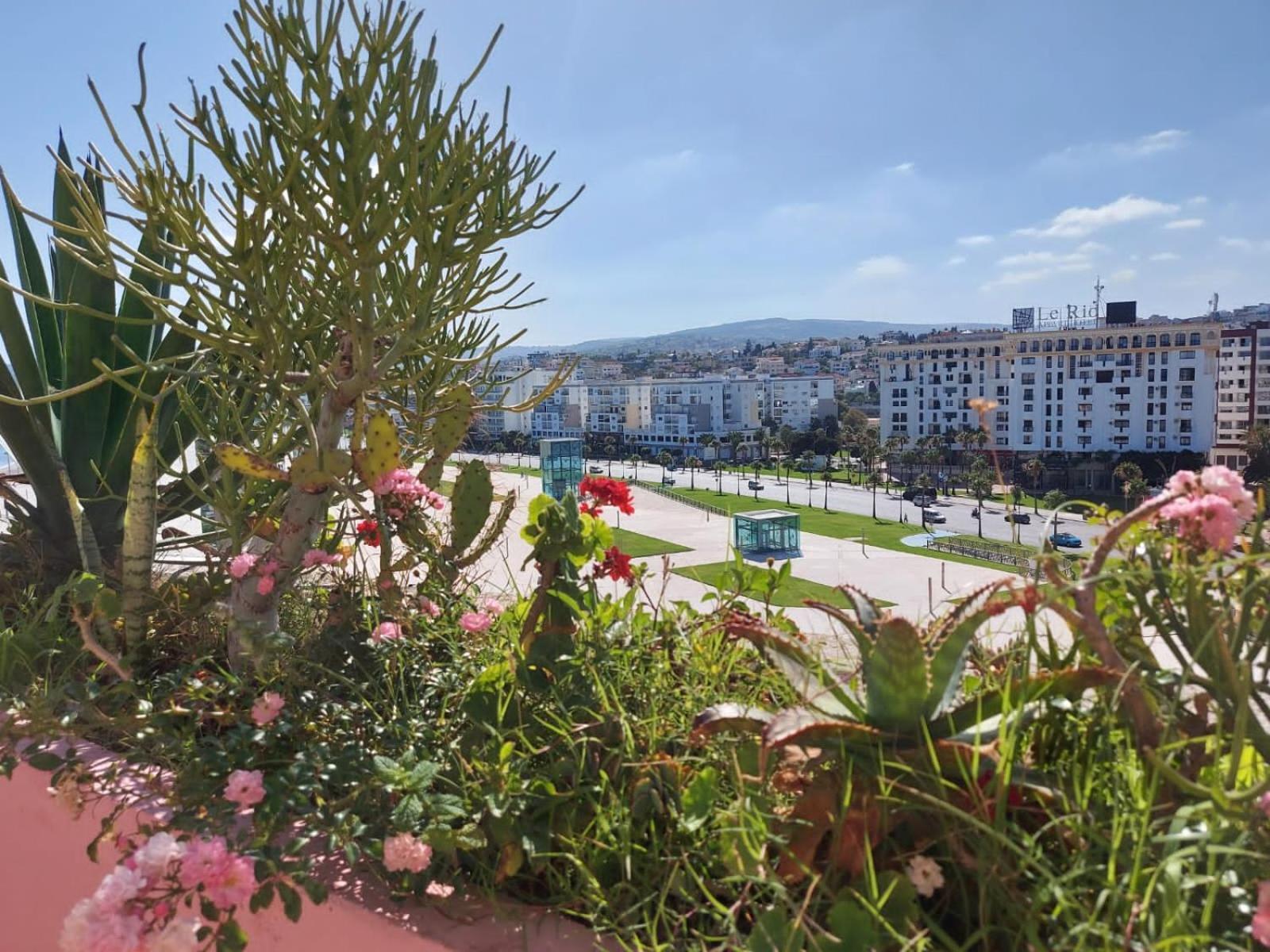 Appartement Bord De Mer Et Piscine En Option Tangier Bagian luar foto